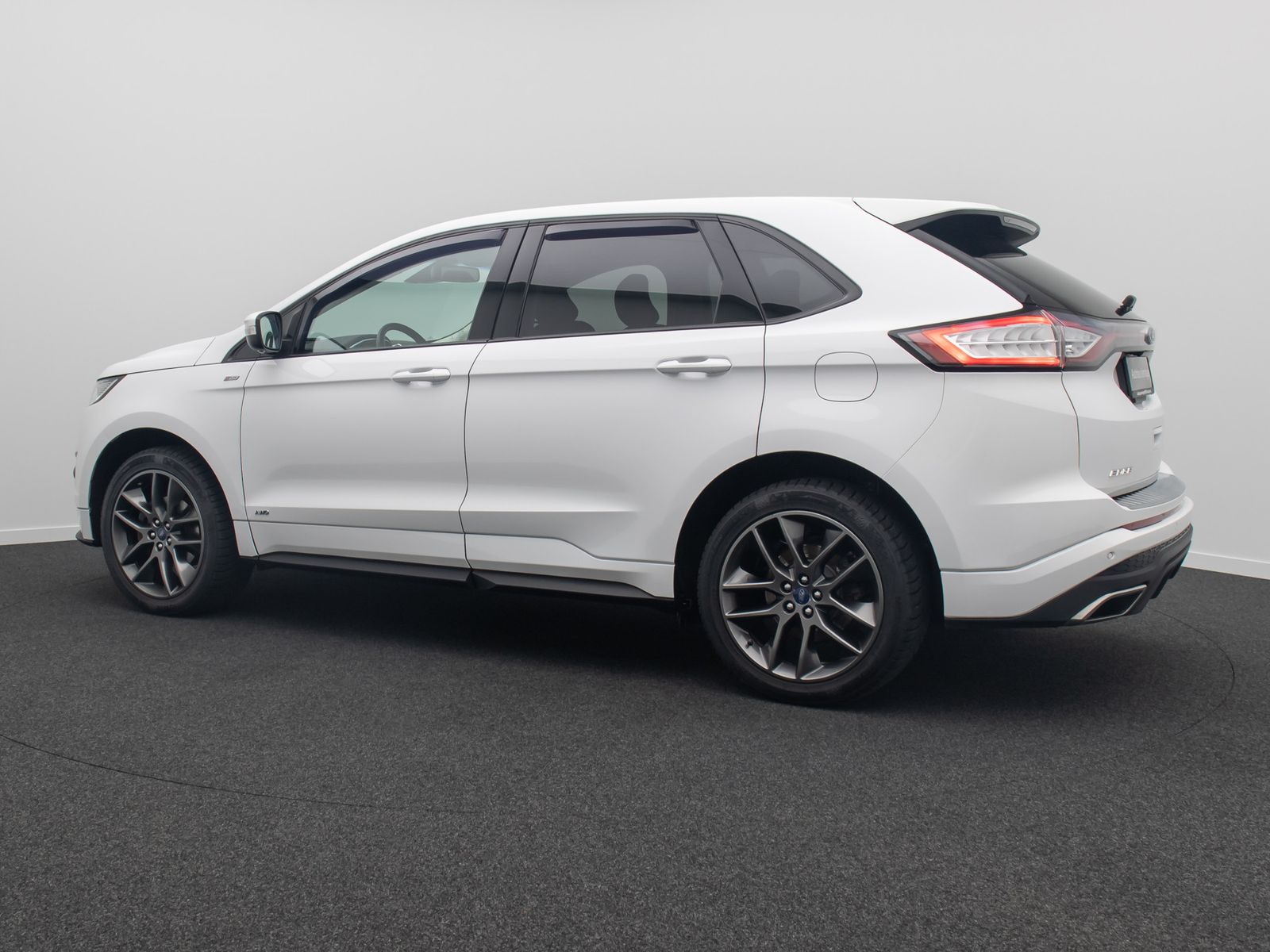 Fahrzeugabbildung Ford Edge ST-Line 4x4 Kamera HiFi Komfort Memory 20"