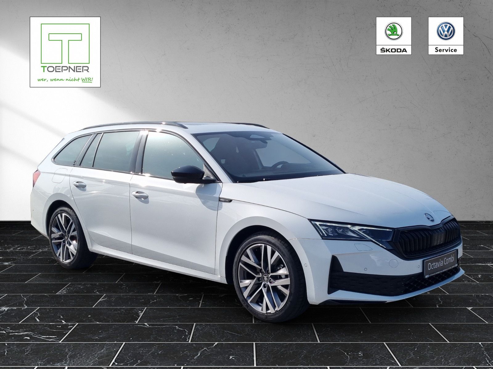 Fahrzeugabbildung SKODA Octavia Combi Sportline AHK PANO STANDHEIZUNG