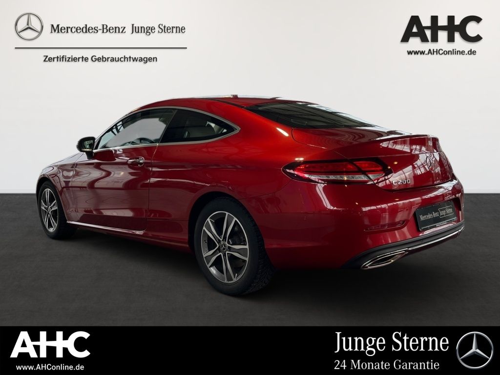 Fahrzeugabbildung Mercedes-Benz C 200 Coupé Distronic+ Navi LED SHZ KeyLess KAM