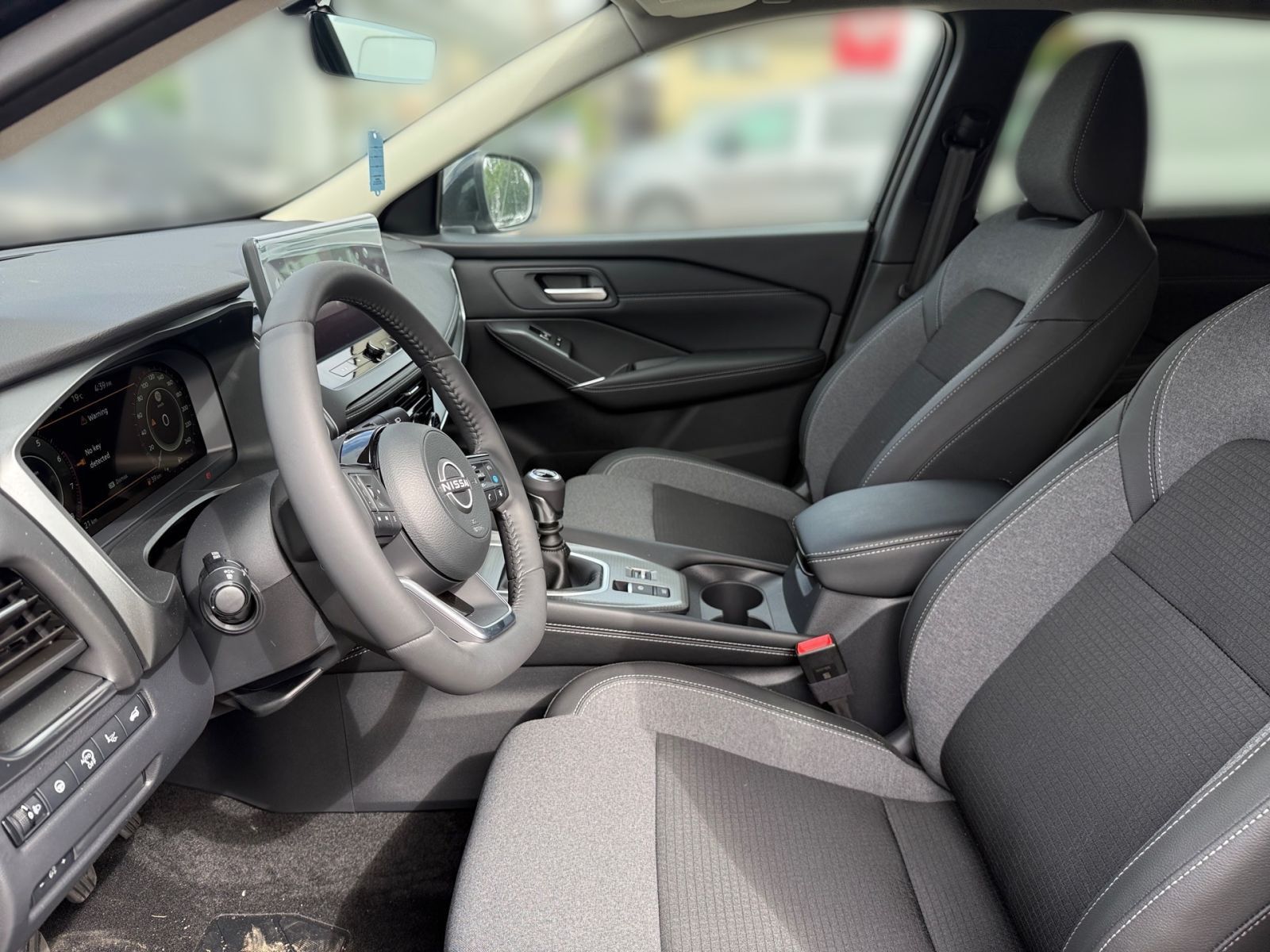 Fahrzeugabbildung Nissan Qashqai 1.3 DIG-T MHEV N-Connecta *360°-KAMERA*W