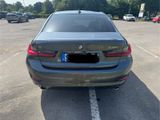 BMW 330i Advantage Automatic Advantage - BMW 330 aus 2019