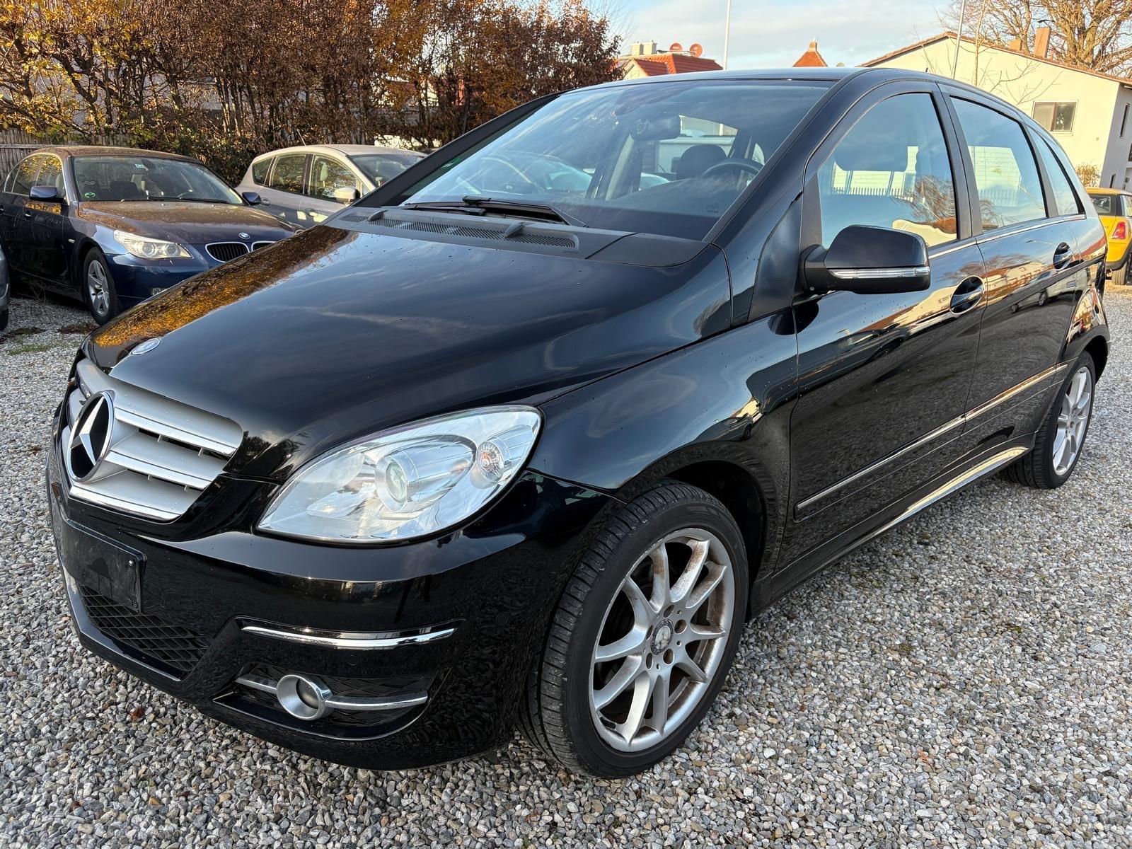 Mercedes-Benz B 200-AVANGART-KLIMA-AUTOMATIGETRIBE-PDC-
