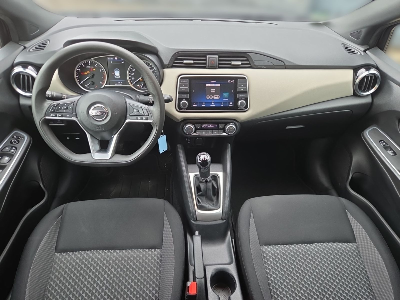 Fahrzeugabbildung Nissan Micra 1.0 IG-T N-Way N-Way 92 PS Schalter *ALLW