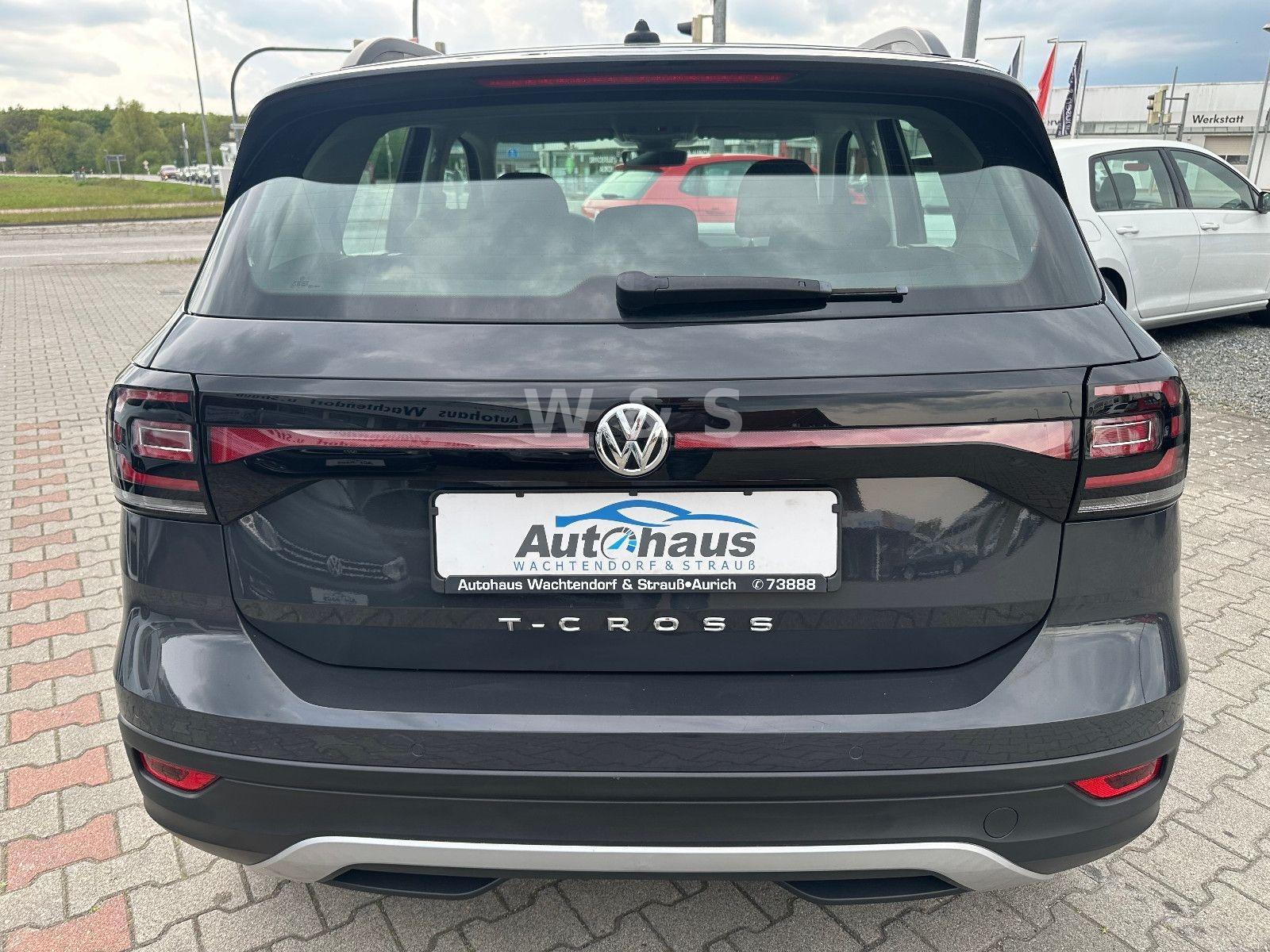 Volkswagen T-Cross Life*1-HAND*APPLE-CAR*AHK*