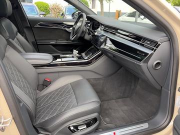 2024 AUDI S8 — миниатюра 15