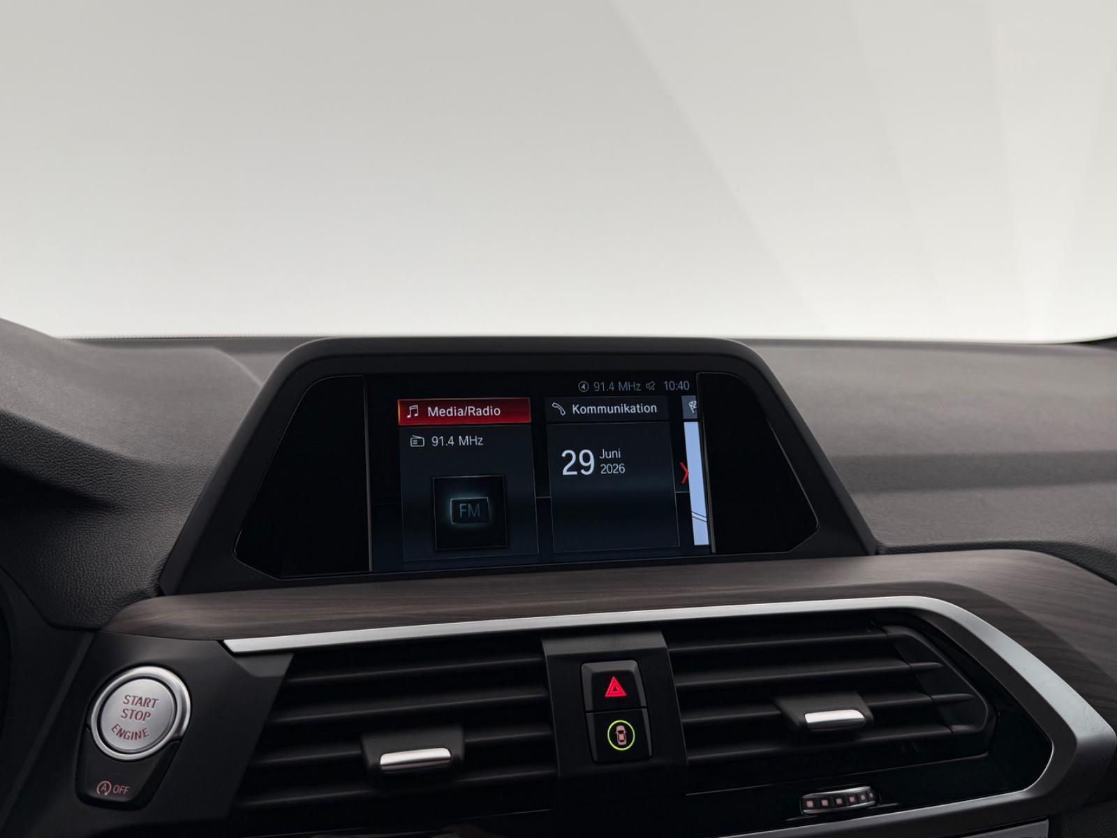 BMW X3 20 i xDr.*M SPORT*SHADOW-LED-R.KAM-HUD-SBL-20