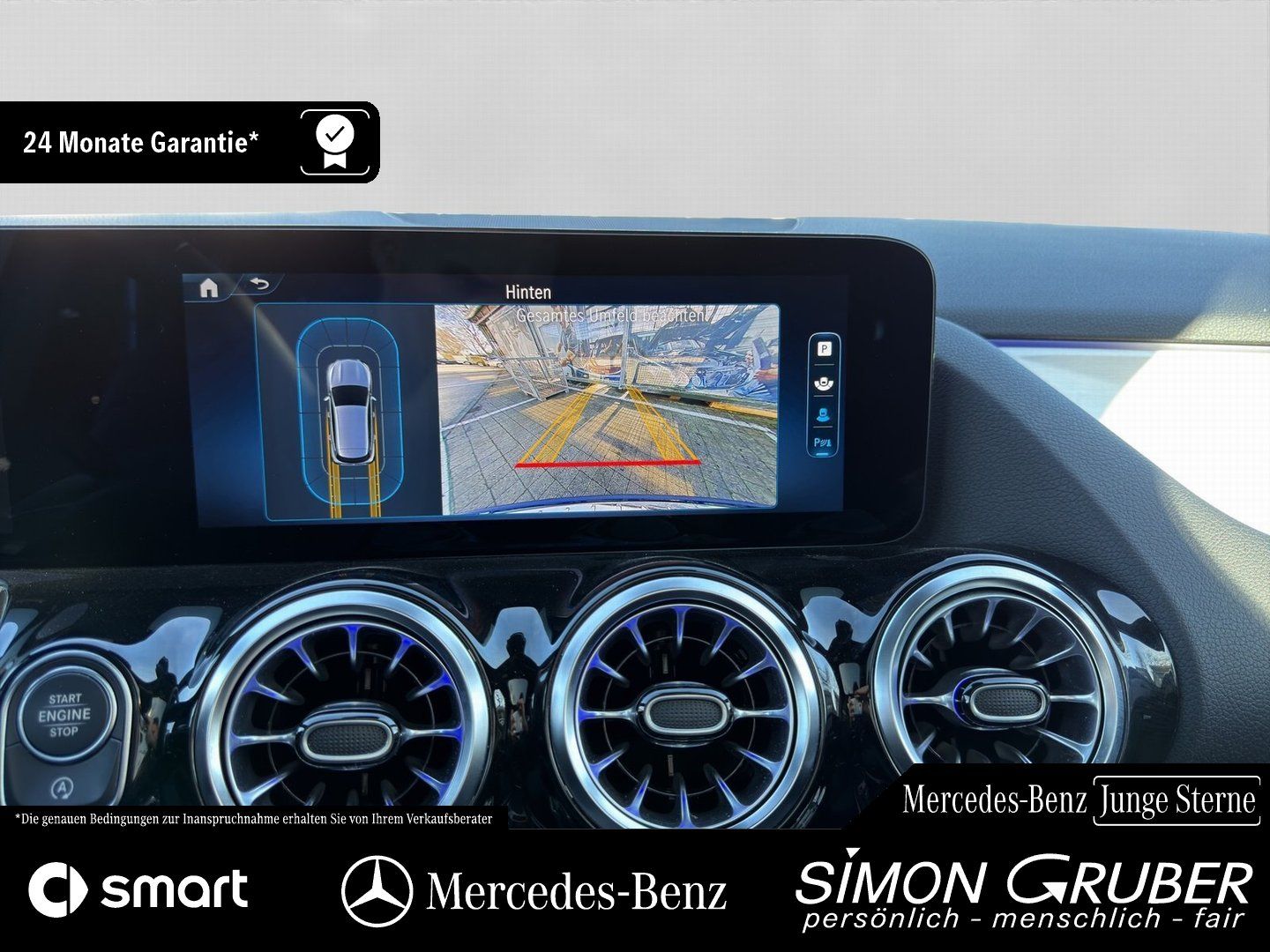 Fahrzeugabbildung Mercedes-Benz GLA 200 AMG Night Pano Fahrassist KeyGo Ambiente