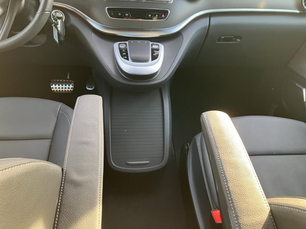 Fahrzeugabbildung Mercedes-Benz V 250 d AVANTGARDE EDITION Lang Leder*Navi*360