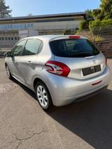 Peugeot  TÜV neu | Klima | 107.000 km - Peugeot 208 von privat