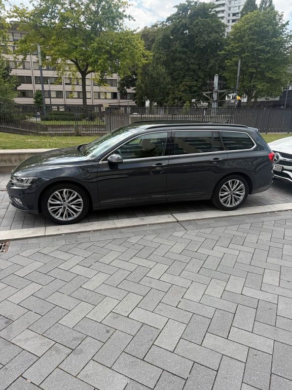 Image of Volkswagen Passat Variant