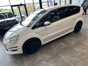 Ford S-MAX Titanium S *Navi*BiXenon*Sitzheizung*