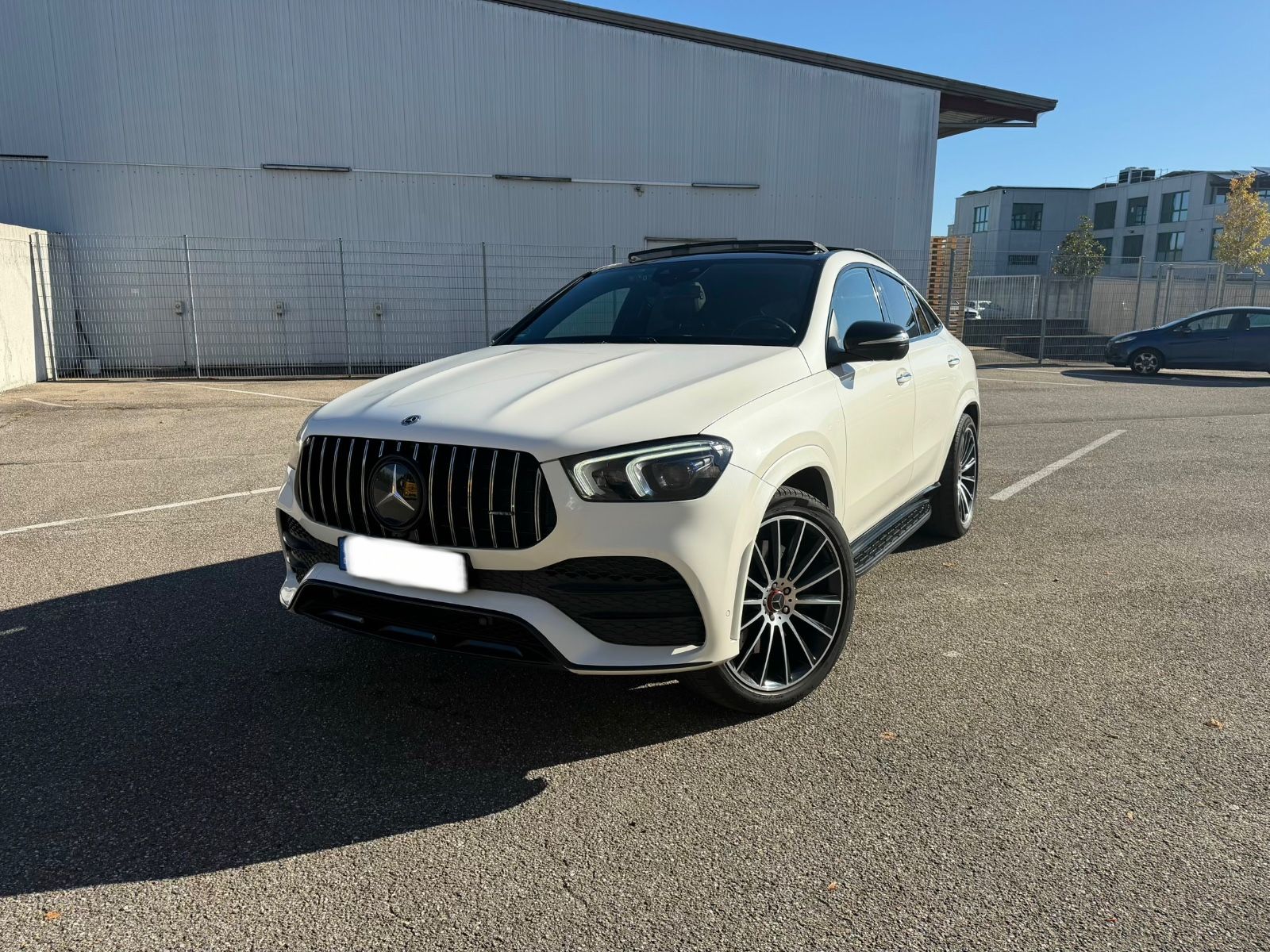 Mercedes-Benz GLE 400 d Coupe  4Matic+AMG LINE+2 HAND+PANORAMA