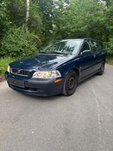 Volvo V40 Kombi, Tüv ,Klima, Tip Top,Schec... - gebrauchte Volvo V40 aus dem Jahr 2004