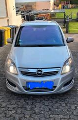 Opel Zafira 1.9CDTI 150PS SPORT 7 Sitze ! ... - Opel Zafira: Cdti 150
