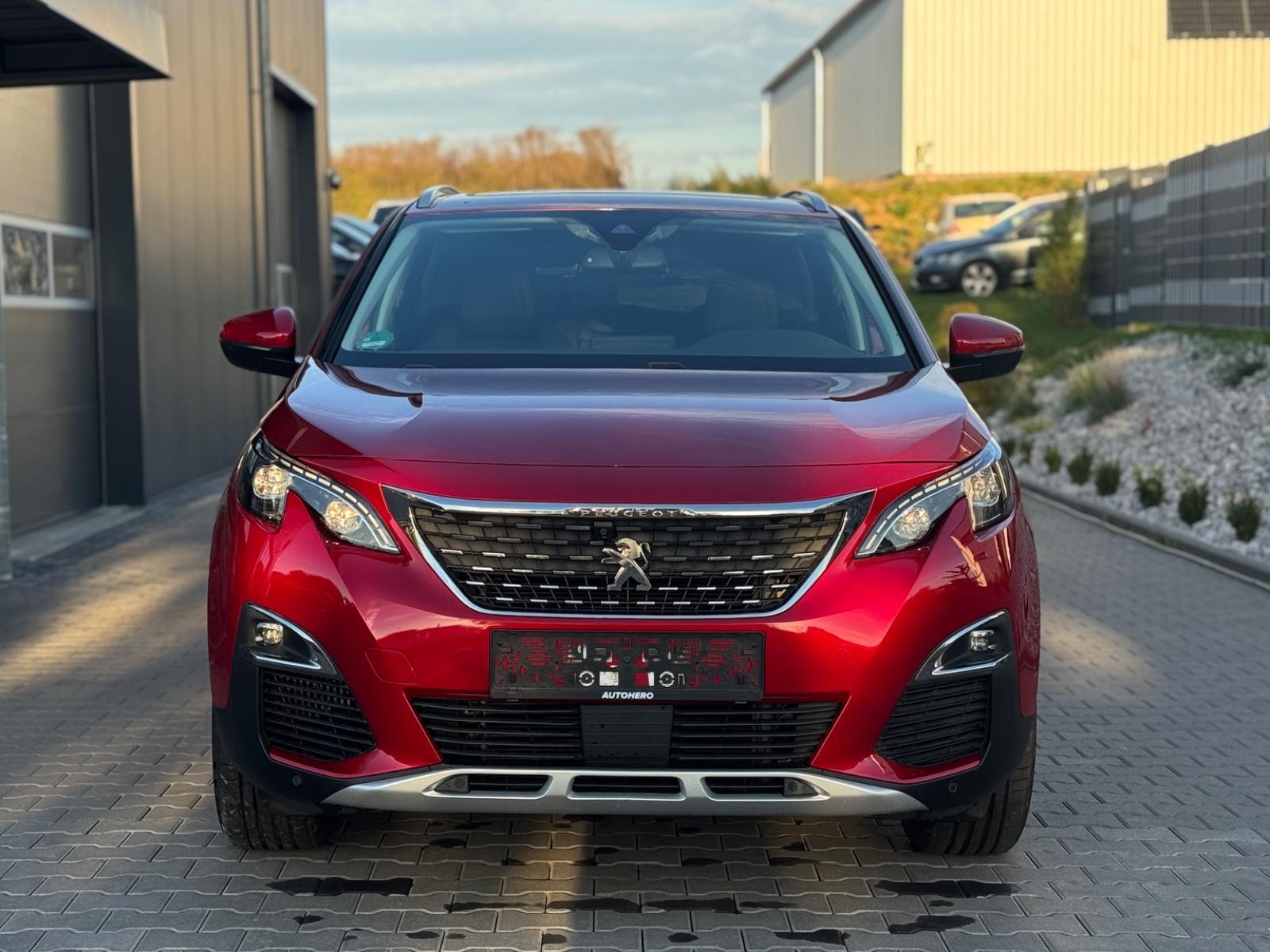 Peugeot 3008 KAMER-360°/LEDER/PANO/KeyLess/AHK+