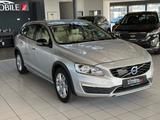 Volvo V60 Cross Country Momentum D3 - Volvo V60 Cross Country Kombi Gebrauchtwagen