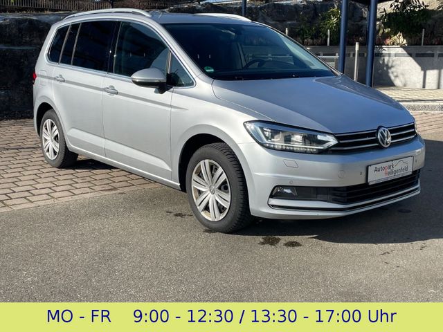 Volkswagen Touran 2.0 TDI DSG Highline LED ACC Side Massage