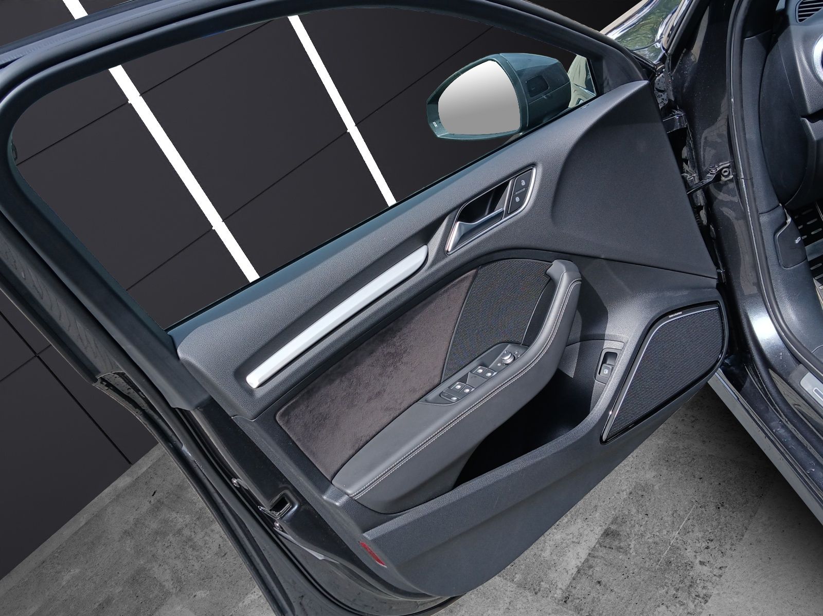 Fahrzeugabbildung Audi A3 Sportback 40 e-tron sport Matrix Navi ACC RFK