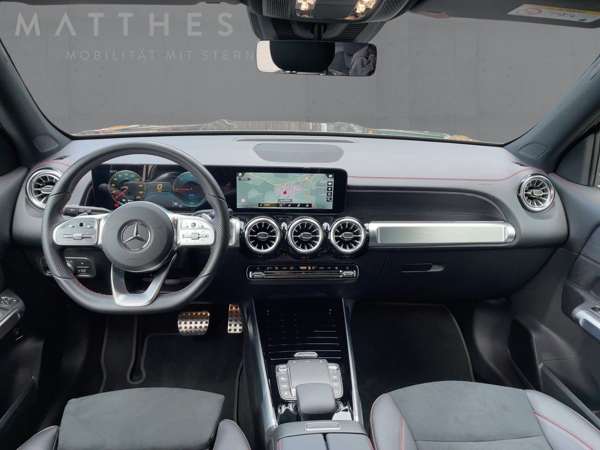 Fahrzeugabbildung Mercedes-Benz EQB 300 4M AMG/Night/Kamera/LED