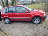 Ford Fusion 1,6 16V + + - Ford Fusion: 1.6