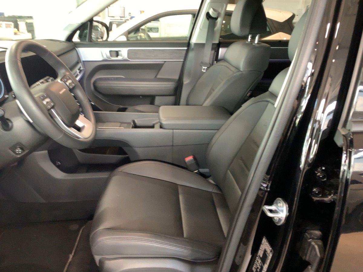 Fahrzeugabbildung Hyundai SANTA FE 1.6 T-GDI Hybrid 4WD  INTRO inkl. WKR