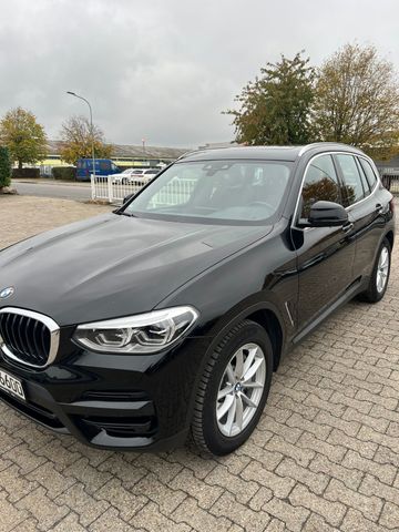 BMW X3 xDrive30d ADVANTAGE+PANO+LED