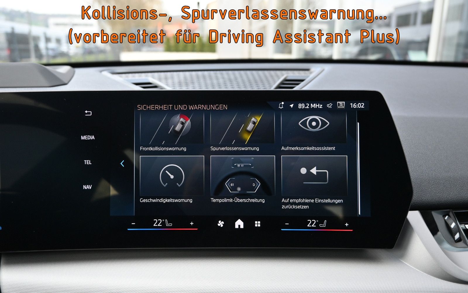Fahrzeugabbildung BMW X1 xDrive25e Aut. °AHK°HEAD-UP°360°-KAM°MEMORY°