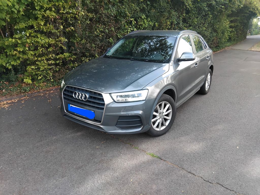 Image of Audi Q3