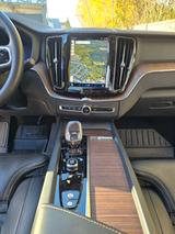 Volvo XC60 Garantie, Nappa, Standheiz, WR, PANO, 360° - Volvo XC60 Gebrauchtwagen in Erfurt