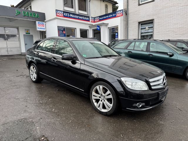 Mercedes-Benz C 180CGI BlueEfficiency *LEDER* NAVI* SHZ*