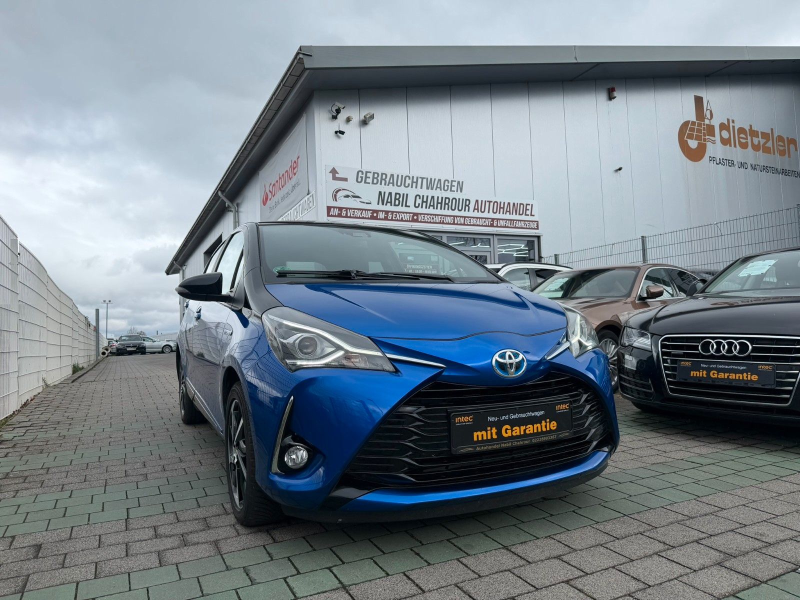 Toyota Yaris Hybrid Style Selection Relax-Garantie 1/27