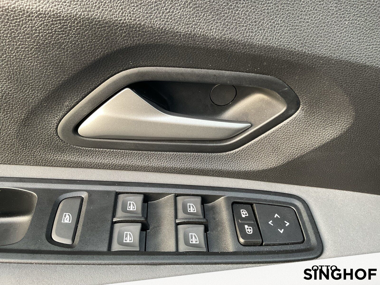 Fahrzeugabbildung Dacia Sandero Stepway Extreme+ TCe 100 ECO-G