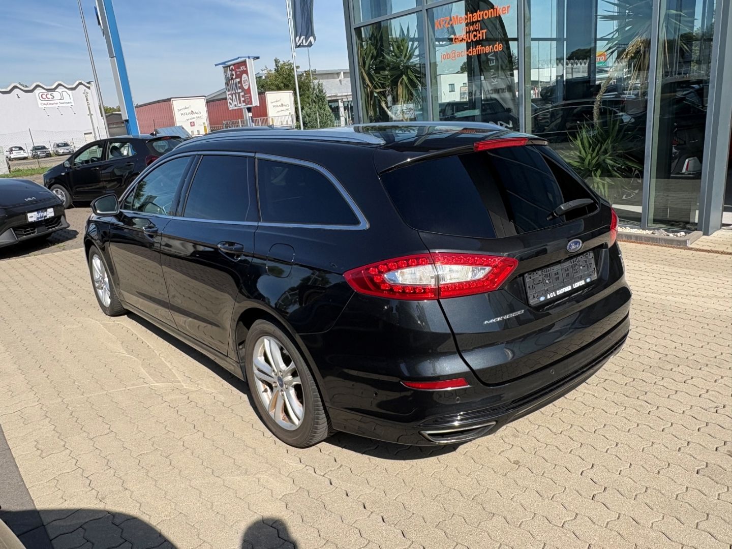 Fahrzeugabbildung Ford Mondeo Titanium elek Heckkl Memory totWinkAss