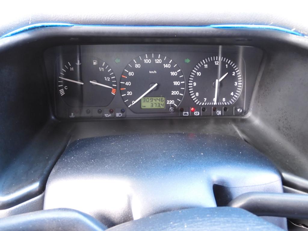 Volkswagen T4 Caravelle