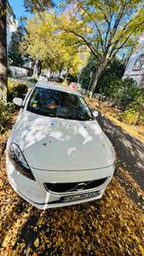 Volvo V40 D2 Geartronic Momentum Momentum - Volvo V40: D2 Momentum