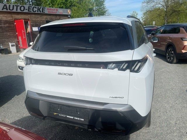 Fahrzeugabbildung Peugeot Neuer 5008 Allure MildHybrid AT+7Sitze+KlimaAT