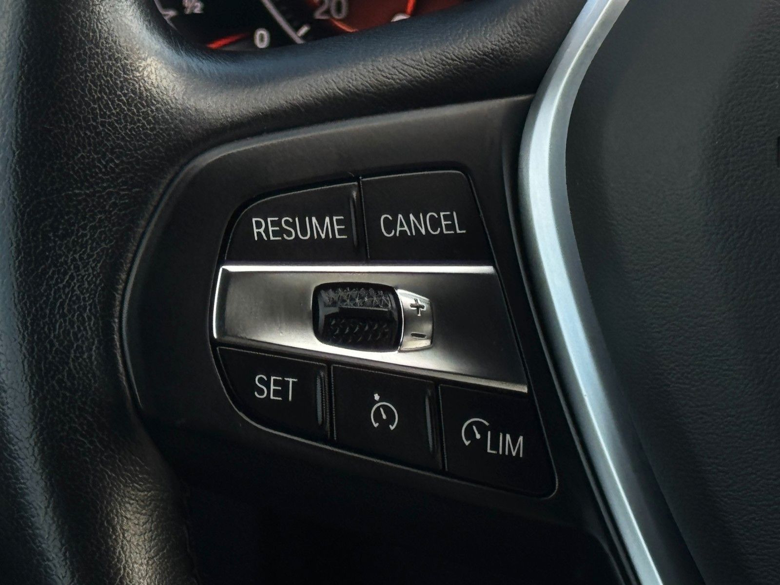 Fahrzeugabbildung BMW 420i Cabrio Aut. Memory Leder CAM HiFi AHK