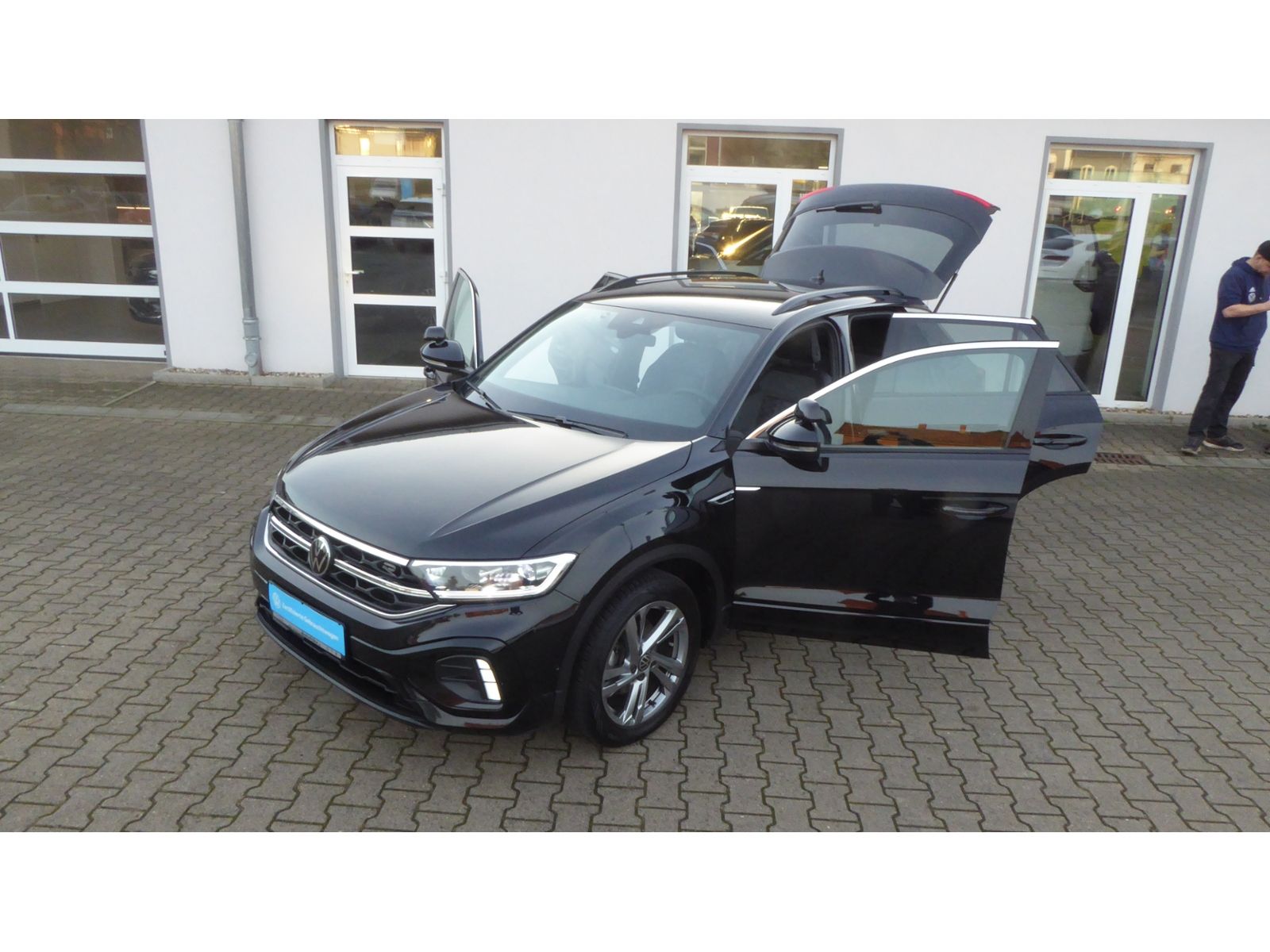 Volkswagen T-Roc R-LINE 2.0 TDI FAHRSCHULE LED NAVI u.v.m. imagem 2