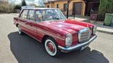 Mercedes-Benz 220 - Mercedes-Benz 220: Rot