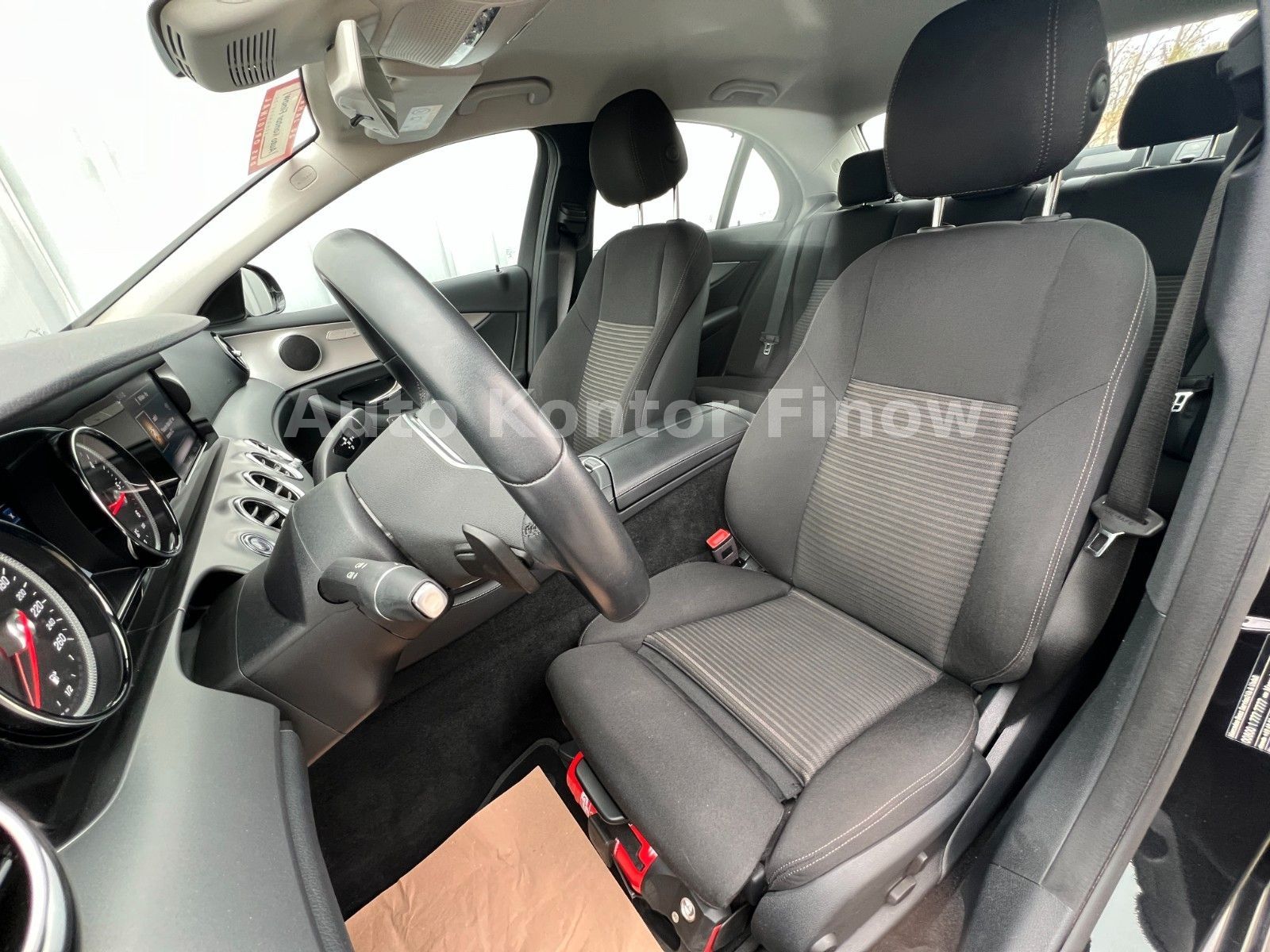 Mercedes-Benz E 220 d Limousine *Rückfahrkamera*Multibeam-LED* foto 6