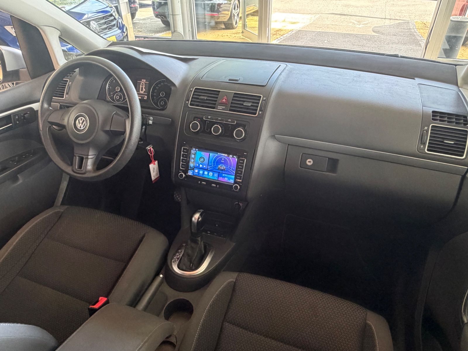 Fahrzeugabbildung Volkswagen Touran 2.0 TDI DSG