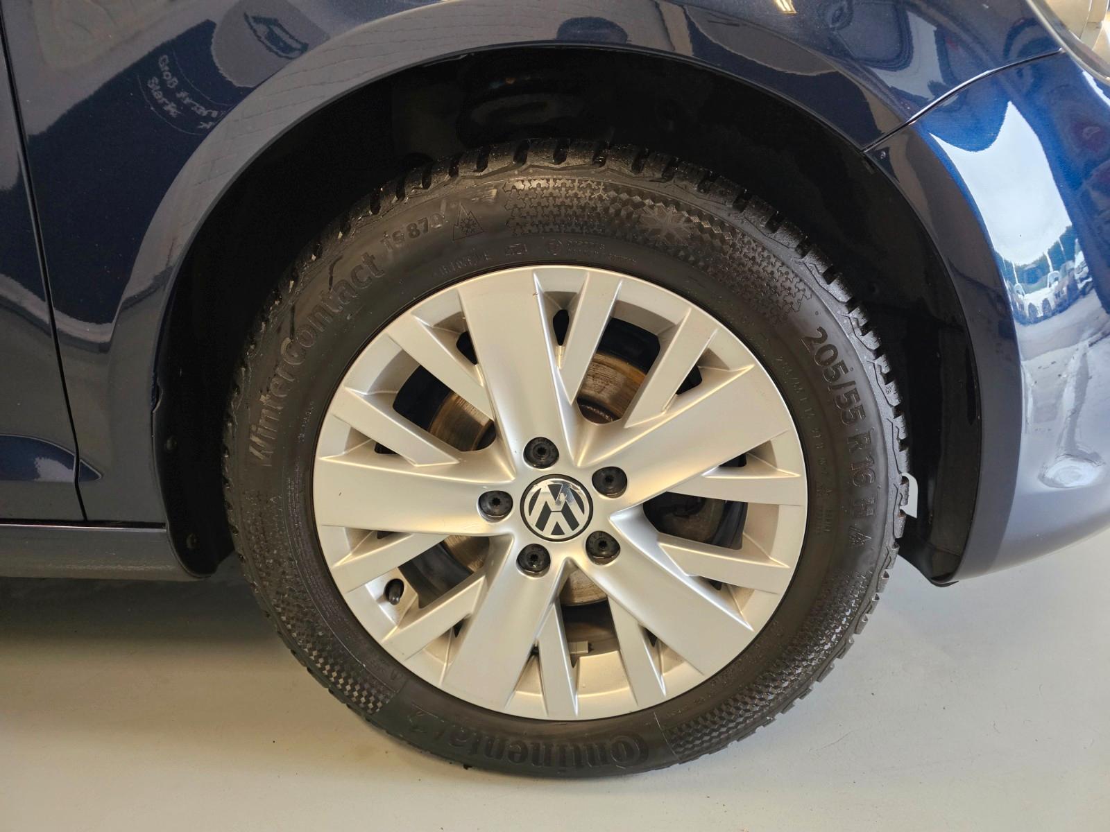 Volkswagen Golf Plus 2013 — photo 19