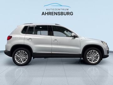 Volkswagen Tiguan - 5