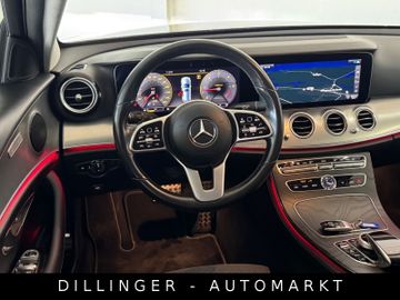 Mercedes E 220 - 4
