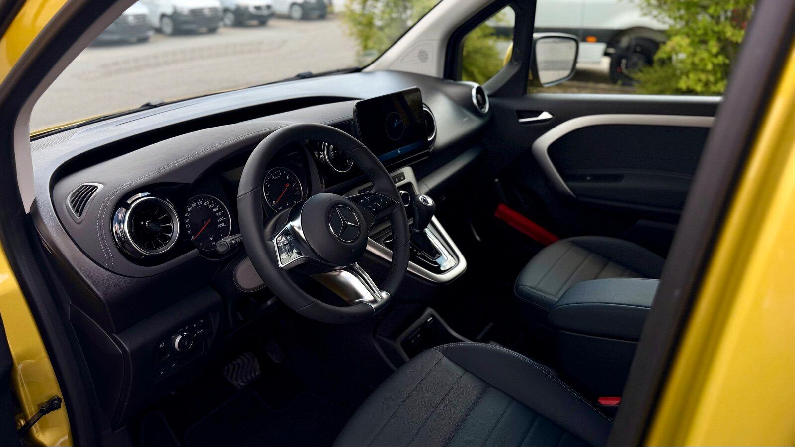 Mercedes-Benz EDITION+AHK+7S+NAVI+LED+LEDER
