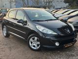 Peugeot 207 1.4 Urban Move TÜV NEU*1.Hand*Klima*ALU - Peugeot 207: 1.4