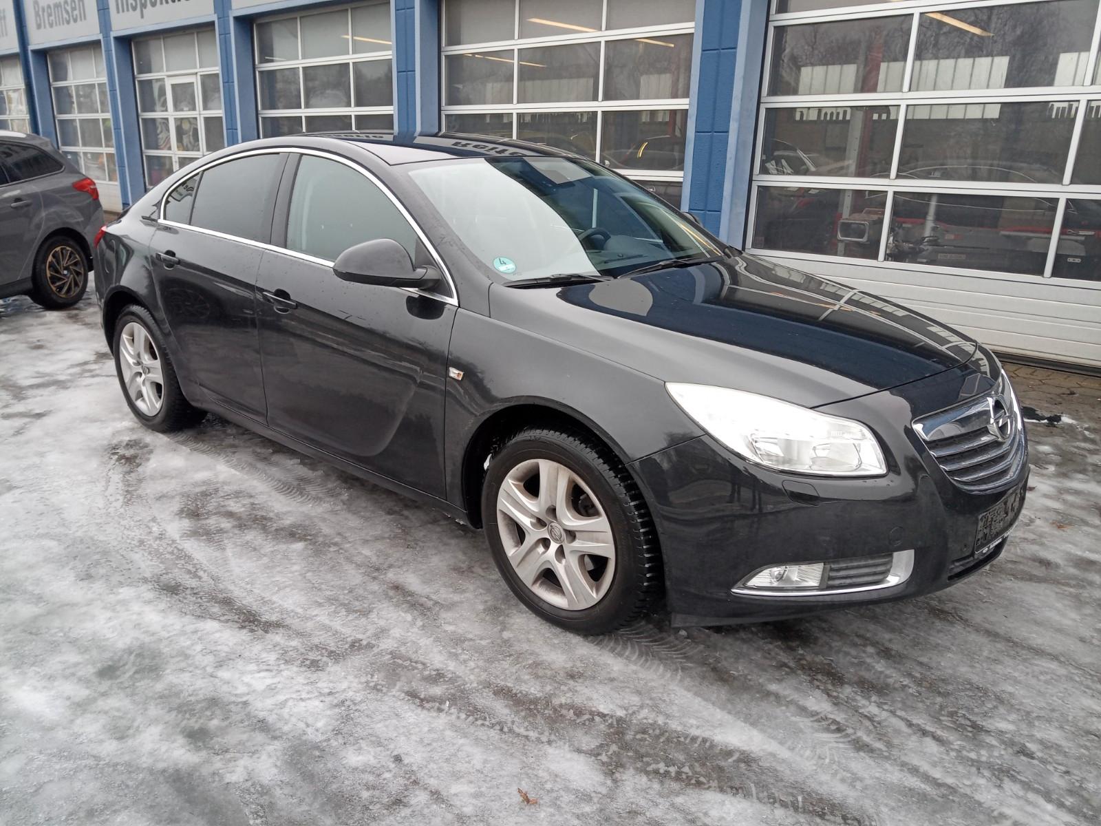 Opel Insignia A Lim. Design Edition/AHK/HU neu