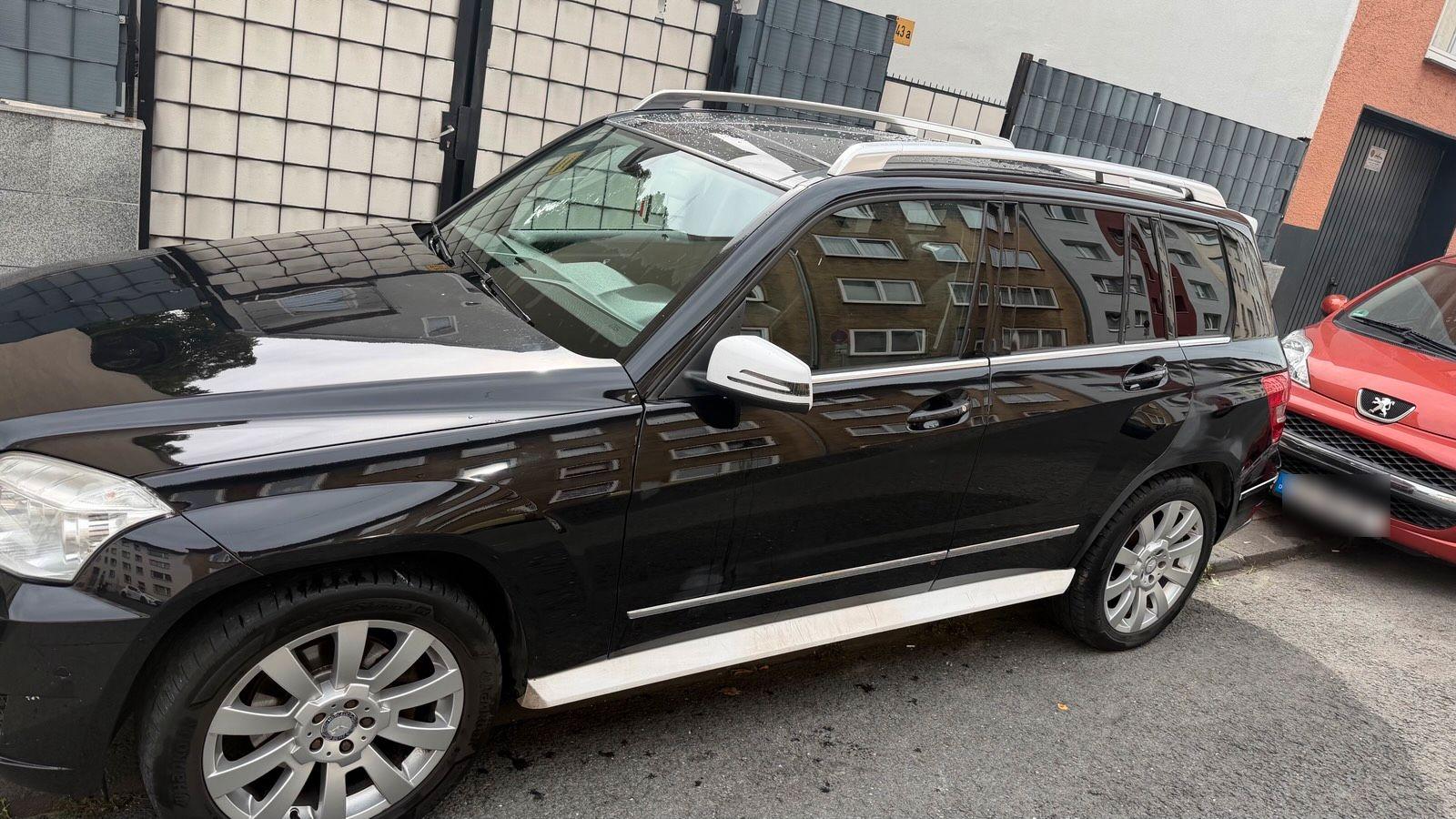 Mercedes-Benz GLK350 2009 — photo 7