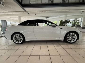 Fotografie des Audi A5 Cabriolet 2,0l TFSI S-tronic EU-Import 40 TFS