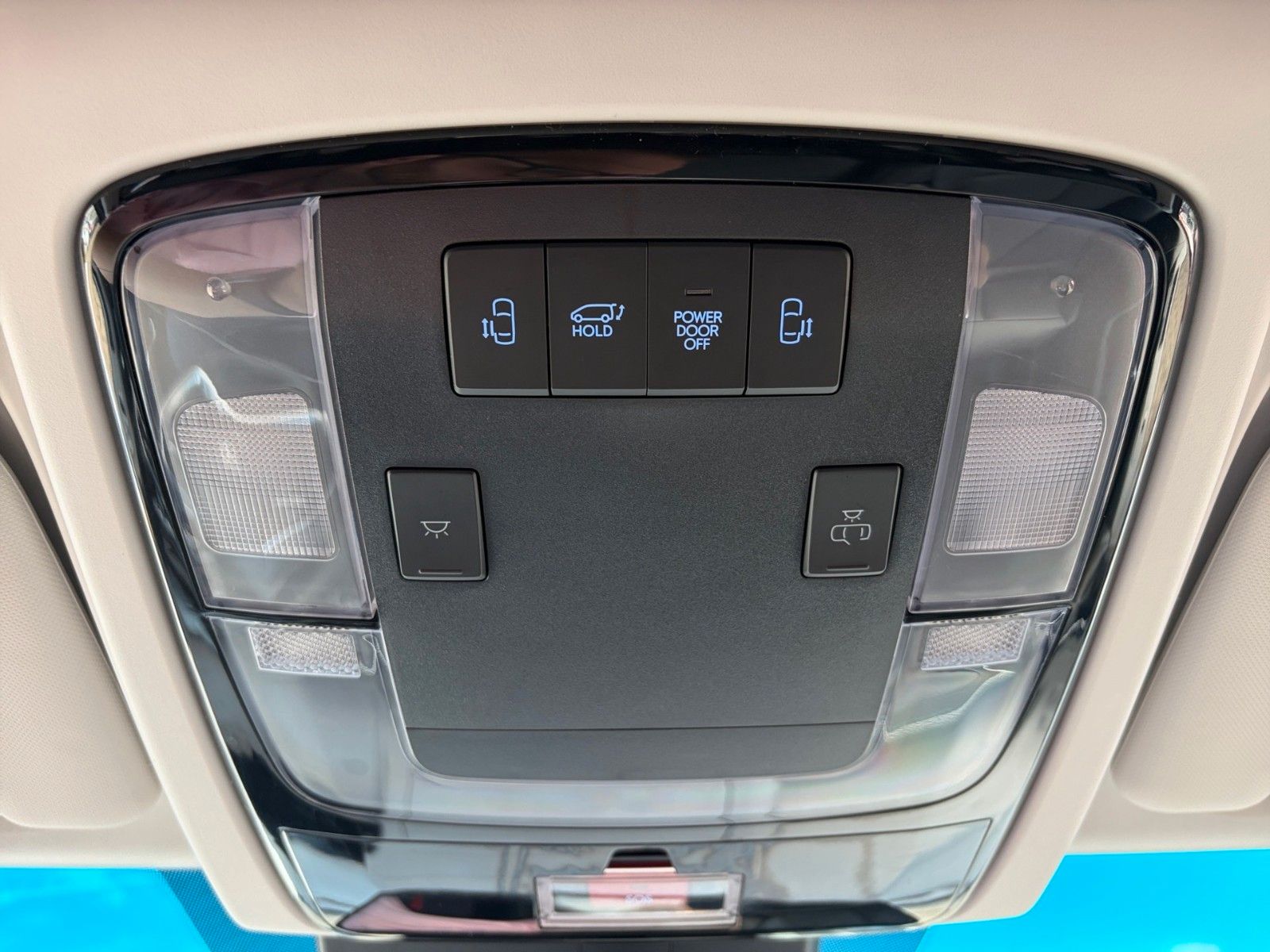 Hyundai Staria – Bild 18